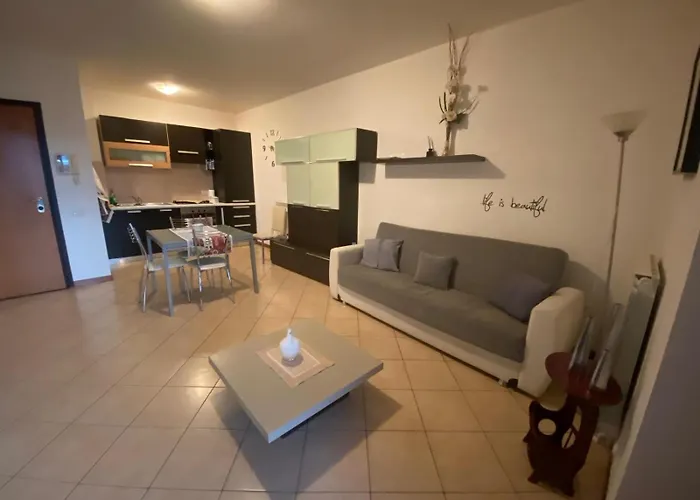 Loft1 アパート *